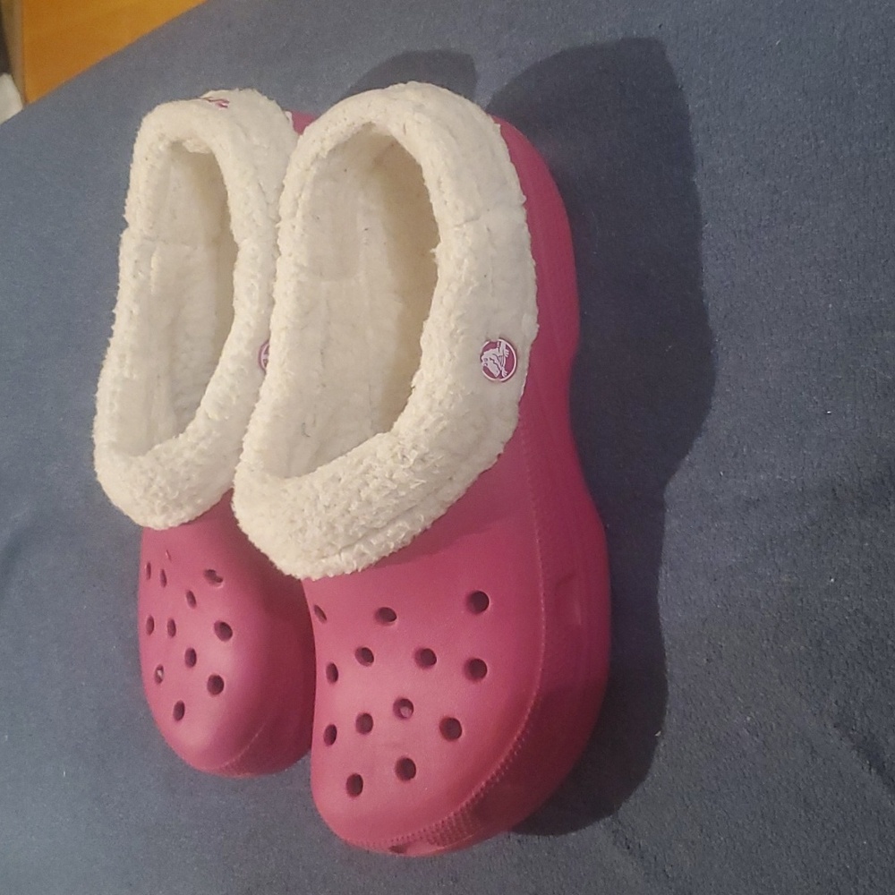 CROCS Classic Lined Mammoth Pink/cream Women’s 9 Men’s 7-Nice! - Picture 3 of 4